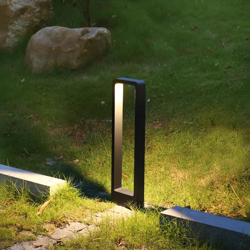 Elegant LED Outdoor Garden Lamp™